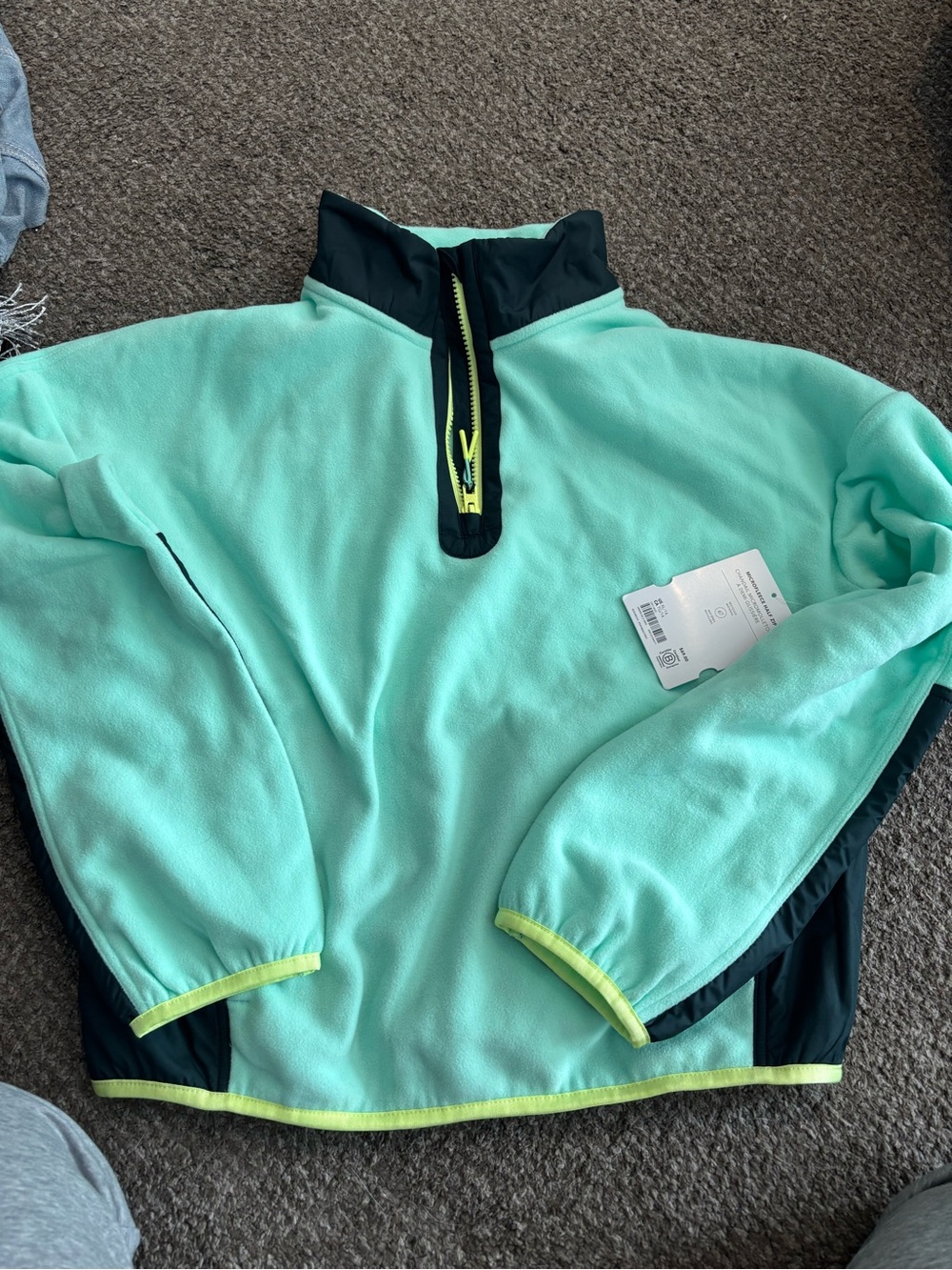 Athleta Mint Green Kids' Half-Zip Fleece Pullover with Black Contrast